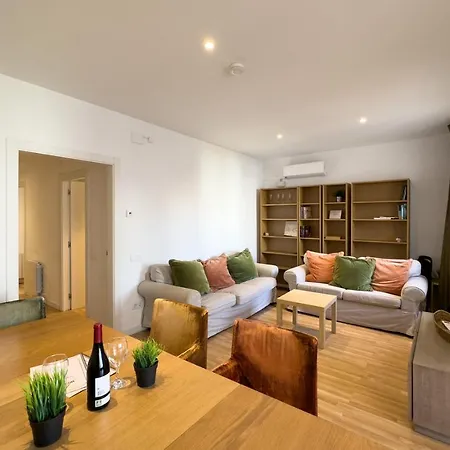 Ainb Sants Apartamento Barcelona