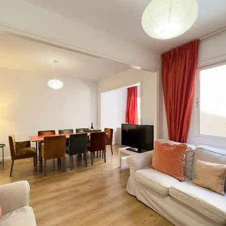 Ainb Sants Apartment