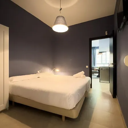 Apartment Ainb Sants Barcelona