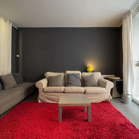 Ainb Sants Apartment *