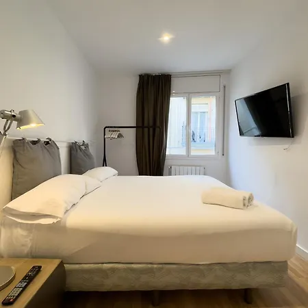 Apartment Ainb Sants Barcelona