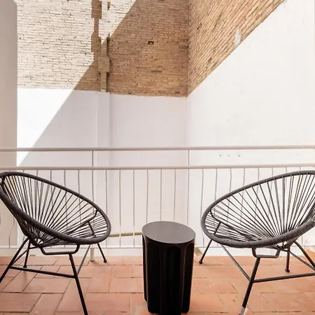 Ainb Sants Apartment