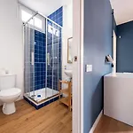 Ainb Sants Apartment
